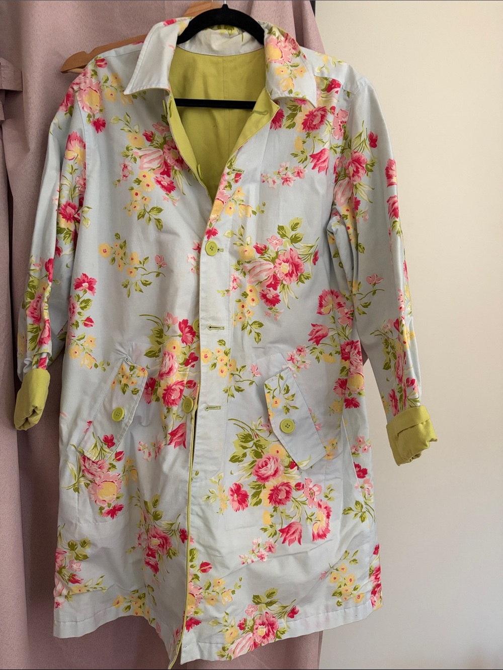 Floral Print reversible Trench Coat - Pastel Blue with Pink Roses green
